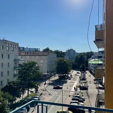 Nubira Centrum Γκντίνια